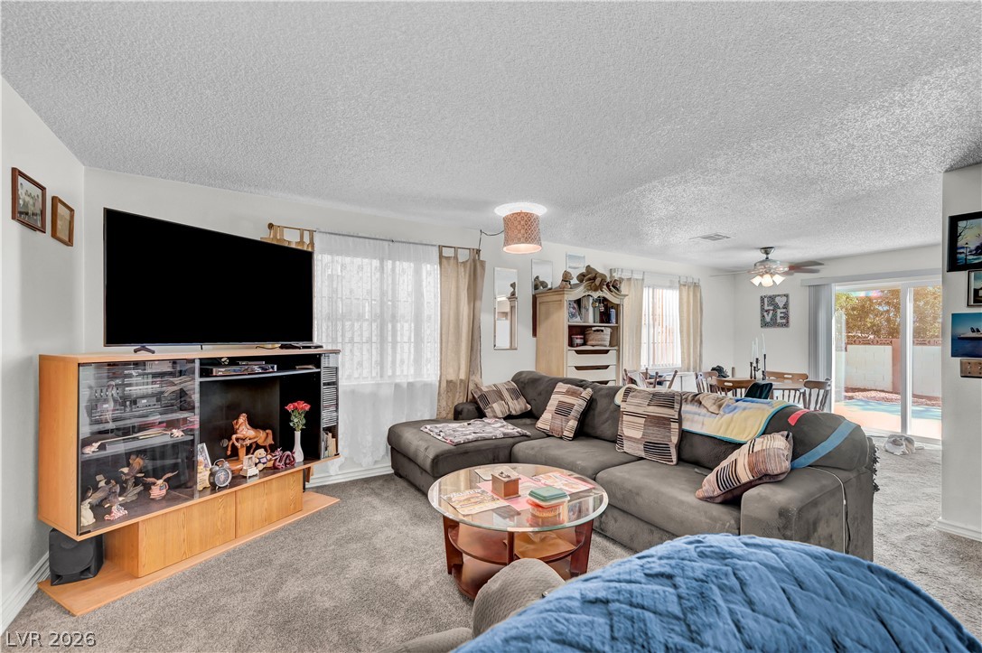 910 Wilson Cliffs Road Las Vegas, NV 89128 - Photo 3 of 31 Gallery Image 3