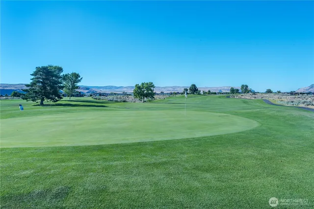 $549,950 | 206 Moon River View, Mattawa, WA 99349