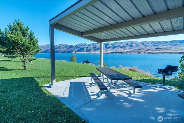 $549,950 | 206 Moon River View, Mattawa, WA 99349