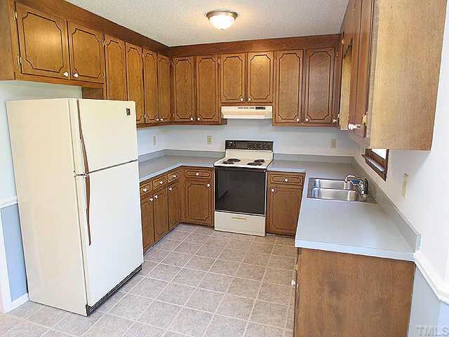 644 Allen Road Clayton, NC 27520 - Photo 3 of 8 Gallery Image 3