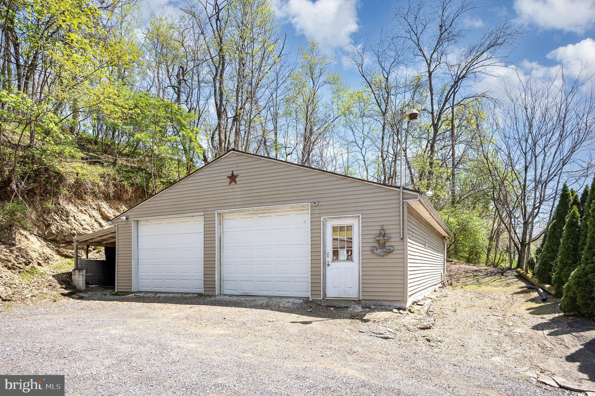 683 Magaro Road Enola, PA 17025 - Photo 3 of 34 Gallery Image 3