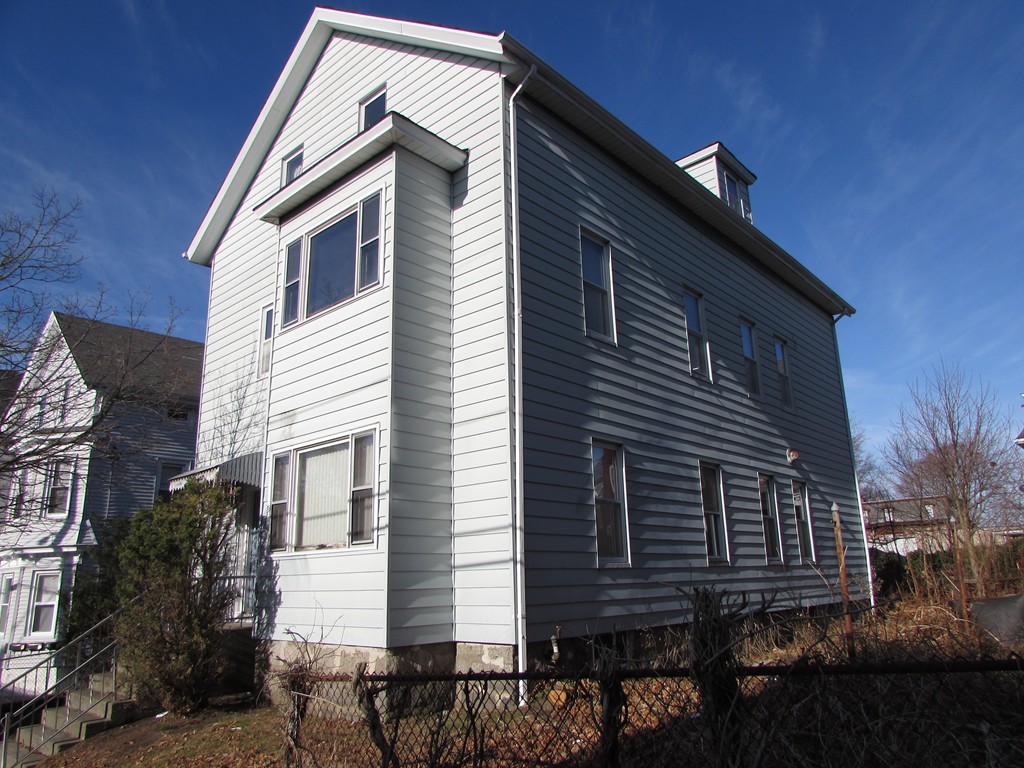 110 Park Street Fall River, MA 02721 - Photo 1 of 25 Gallery Image 1