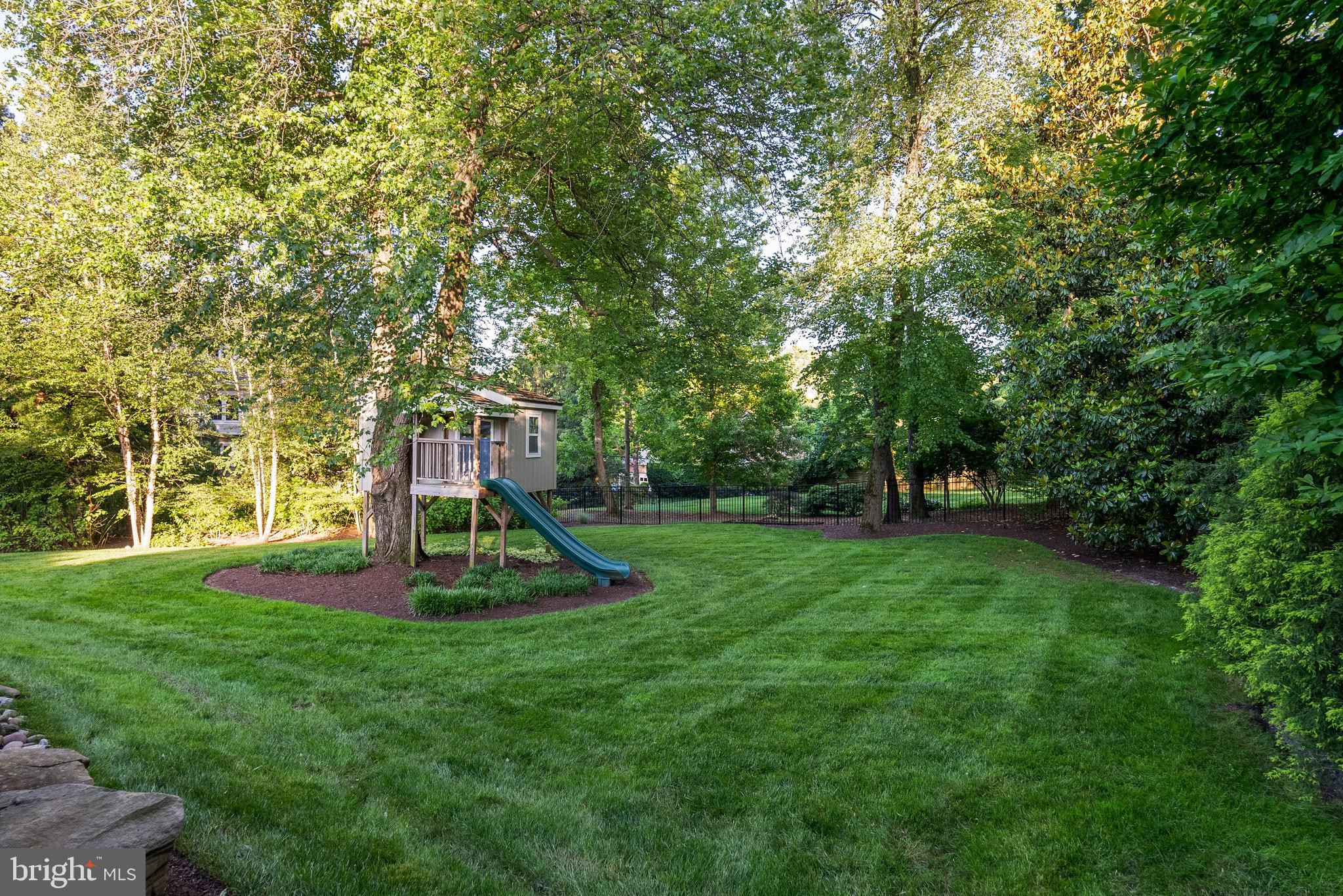 6529 Sothoron Road McLean, VA 22101 - Photo 88 of 103 Verdant flat lawn surrounds the tree house