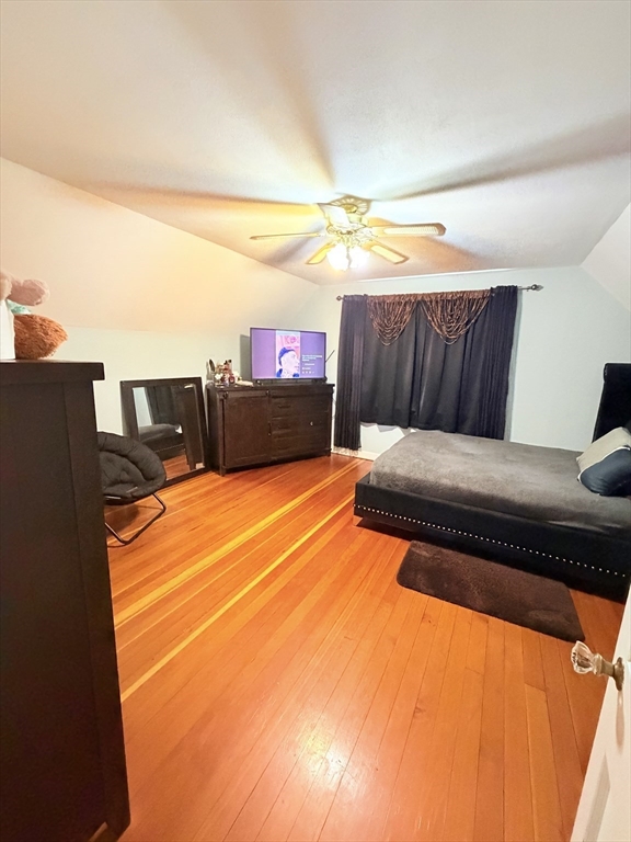 22 Felicia Street Springfield, MA 01104 - Photo 25 of 33