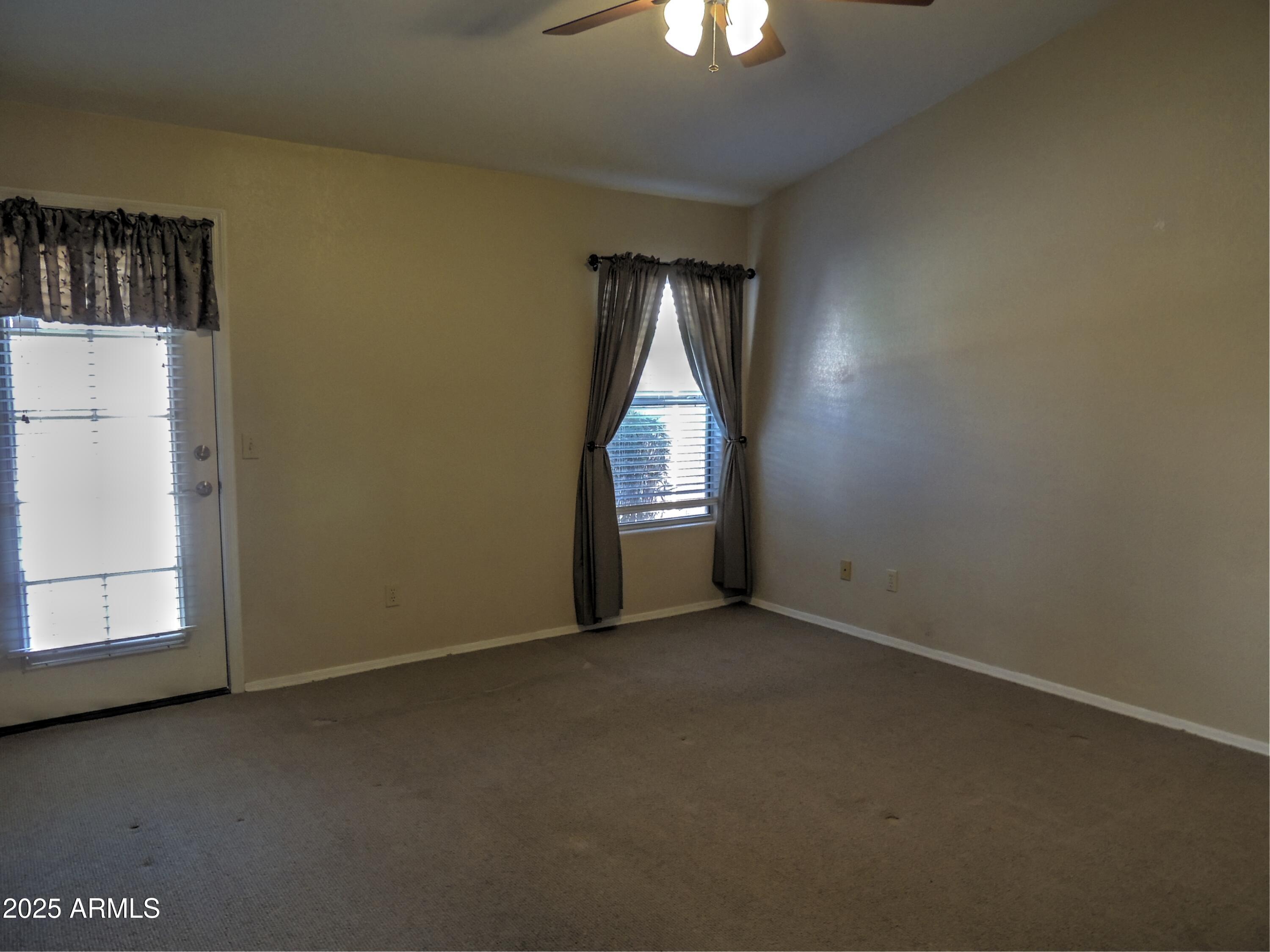 4302 East Rockledge Road Phoenix, AZ 85044 - Photo 11 of 20 9