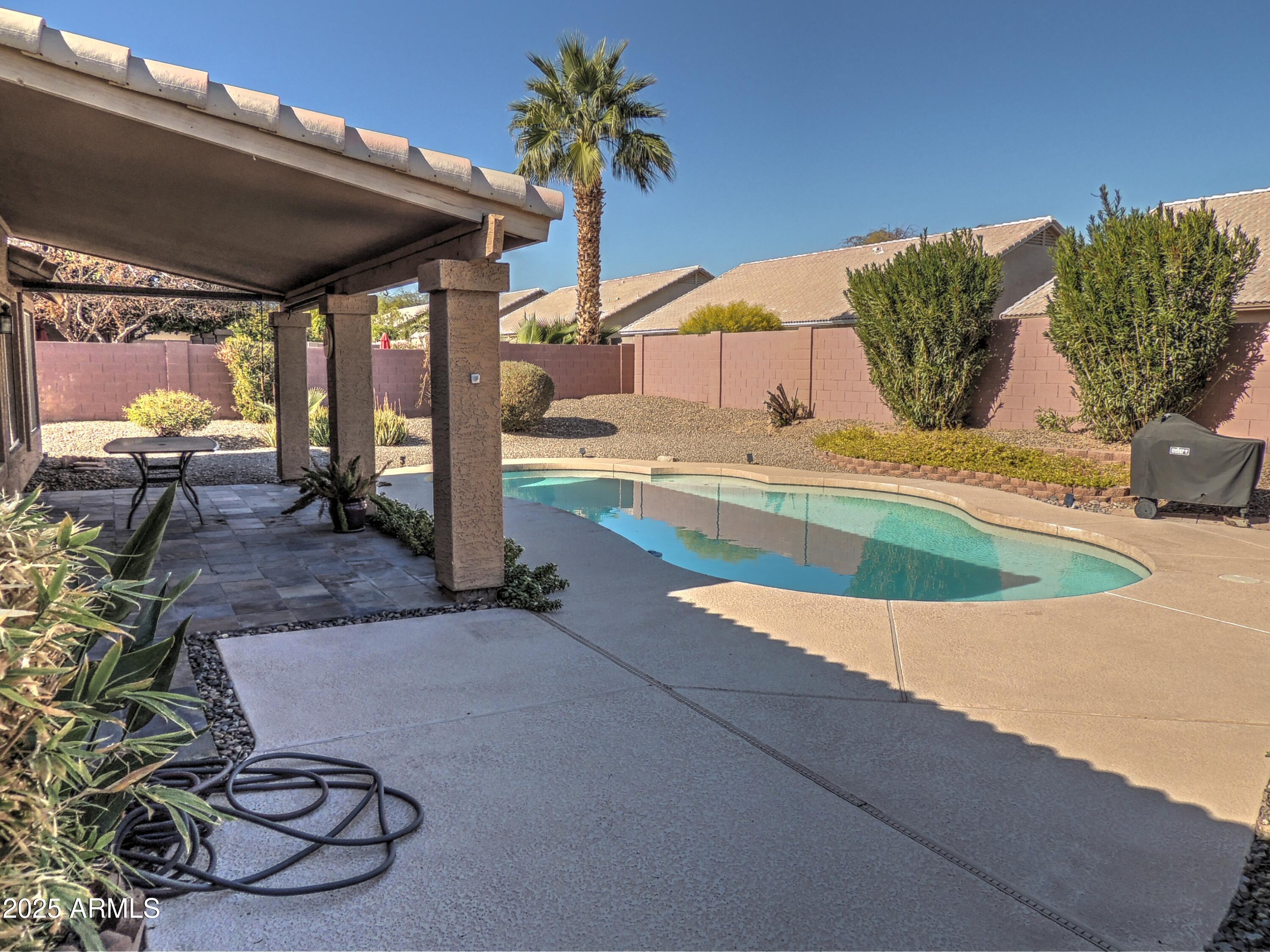4302 East Rockledge Road Phoenix, AZ 85044 - Photo 17 of 20 15