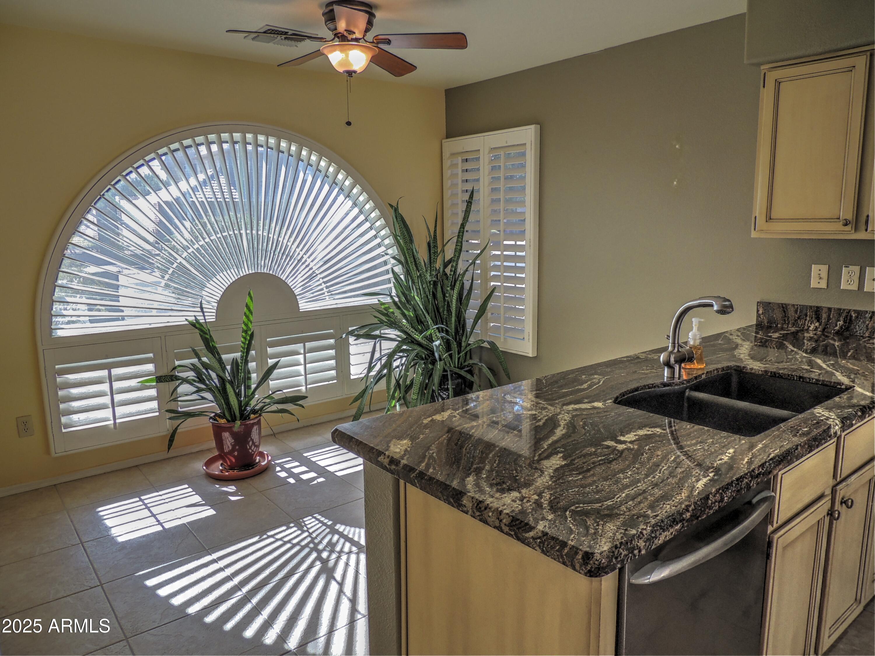4302 East Rockledge Road Phoenix, AZ 85044 - Photo 5 of 20 3
