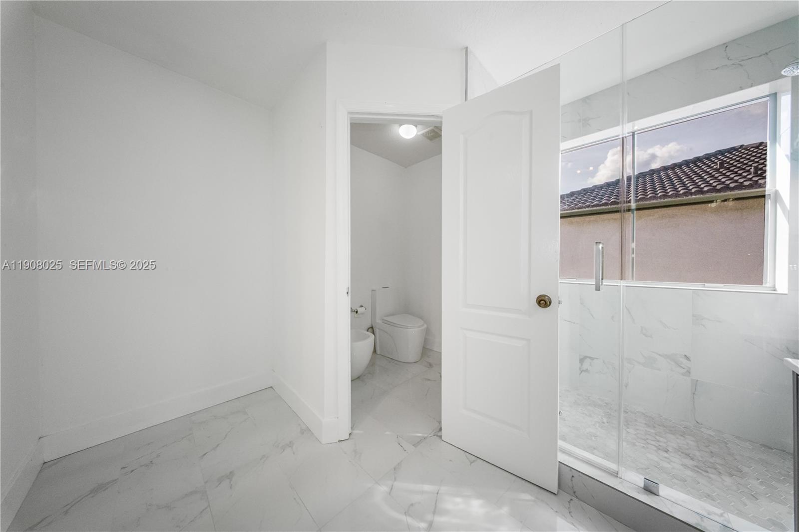 13868 Southwest 38th Terrace Miami, FL 33175 - Photo 17 of 30 a view of bathroom