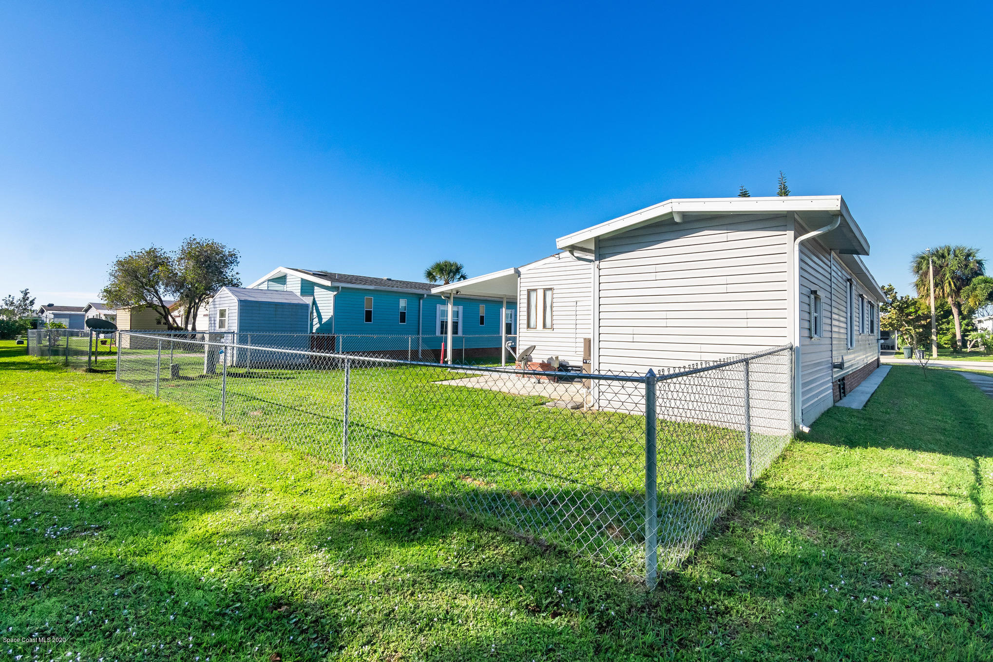 1943 Seagrape Street Northeast Palm Bay, FL 32905 - Photo 5 of 39 DSC_0004