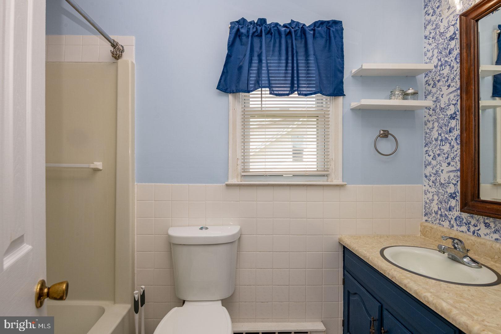 44 Walnut Street Reading, PA 19606 - Photo 15 of 26