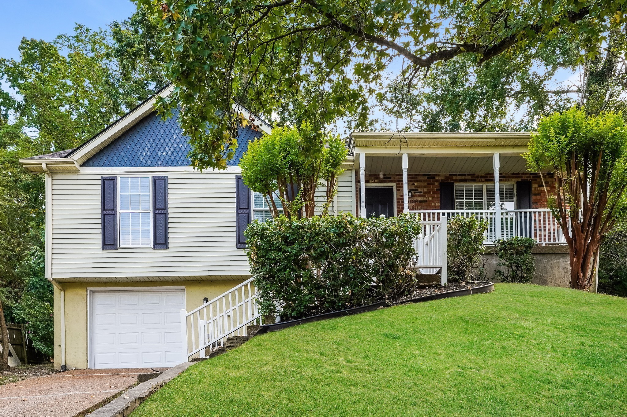 1129 Jacksons View Road Hermitage, TN 37076 - Photo 1 of 17