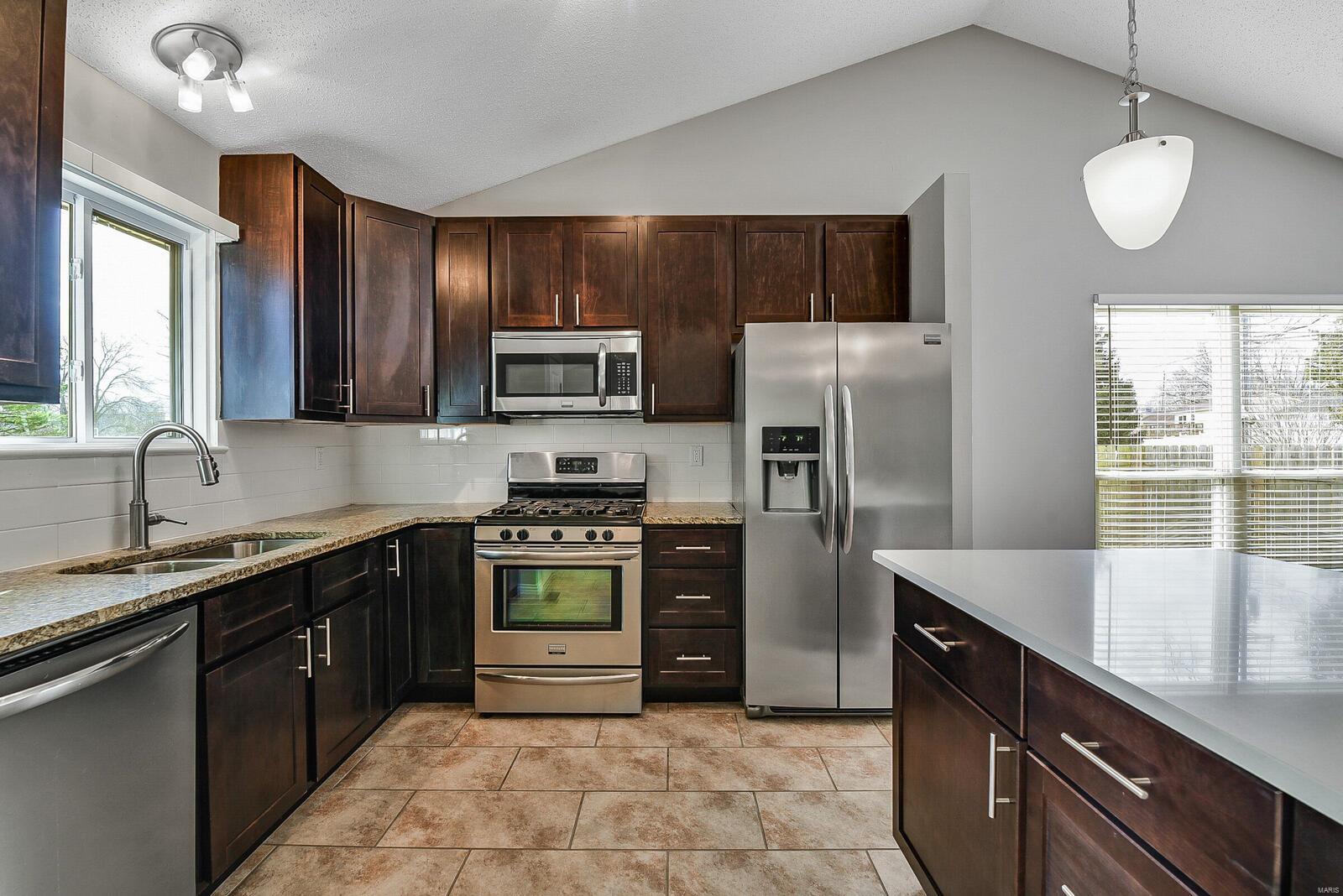 914 Sulphur Spring Road Manchester, MO 63021 - Photo 6 of 15 Gallery Image 6