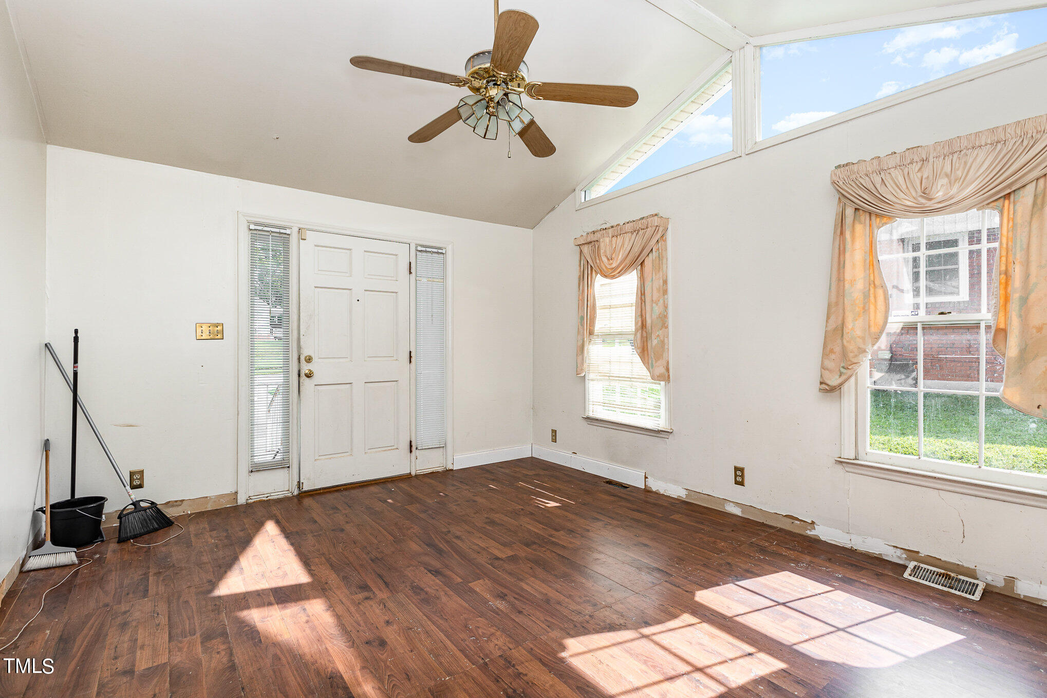 812 Hadley Road Raleigh, NC 27610 - Photo 15 of 15 Bonus Room