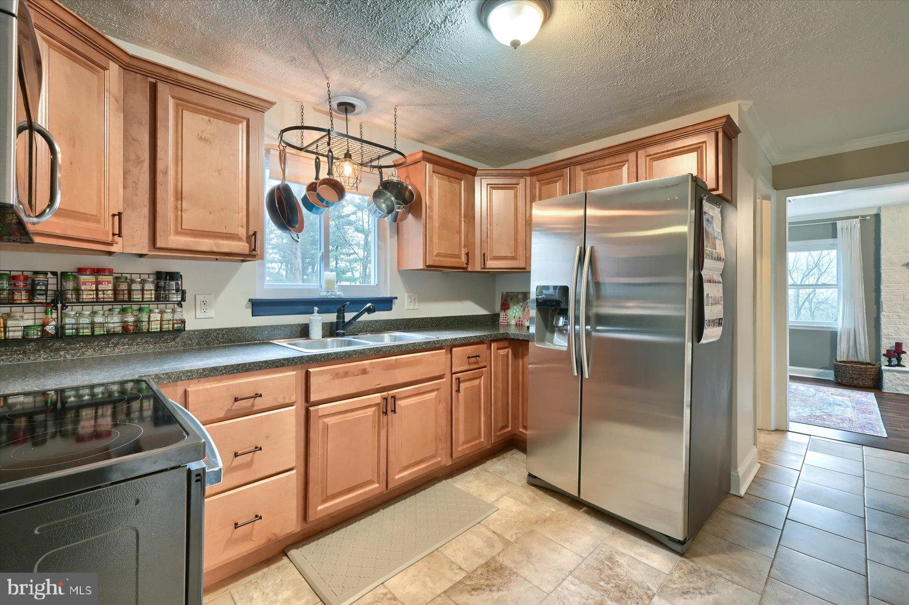 71 Valley Road Hummelstown, PA 17036 - Photo 10 of 40 Gallery Image 10