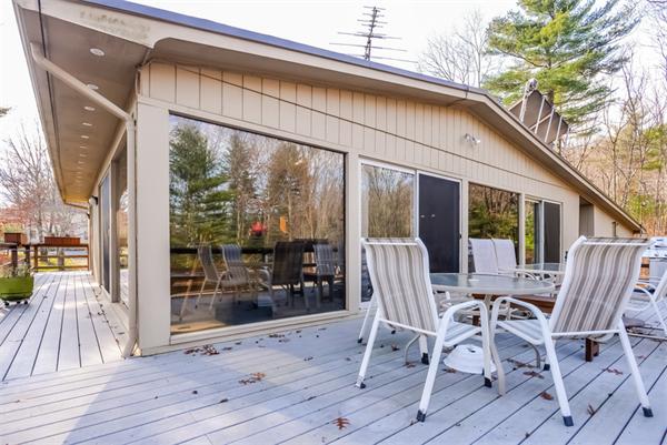 3 Latham Farm Road Smithfield, RI 02917 - Photo 21 of 28 Gallery Image 21