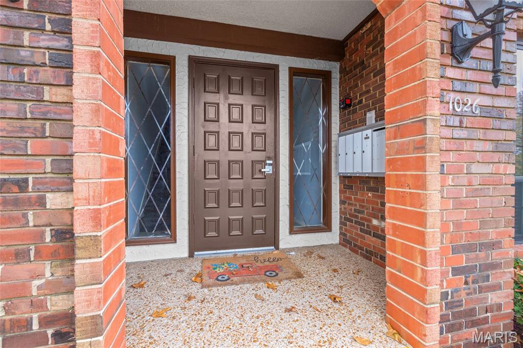 1026 Kehrs Mill Road, Unit 4 Ballwin, MO 63011 - Photo 2 of 30