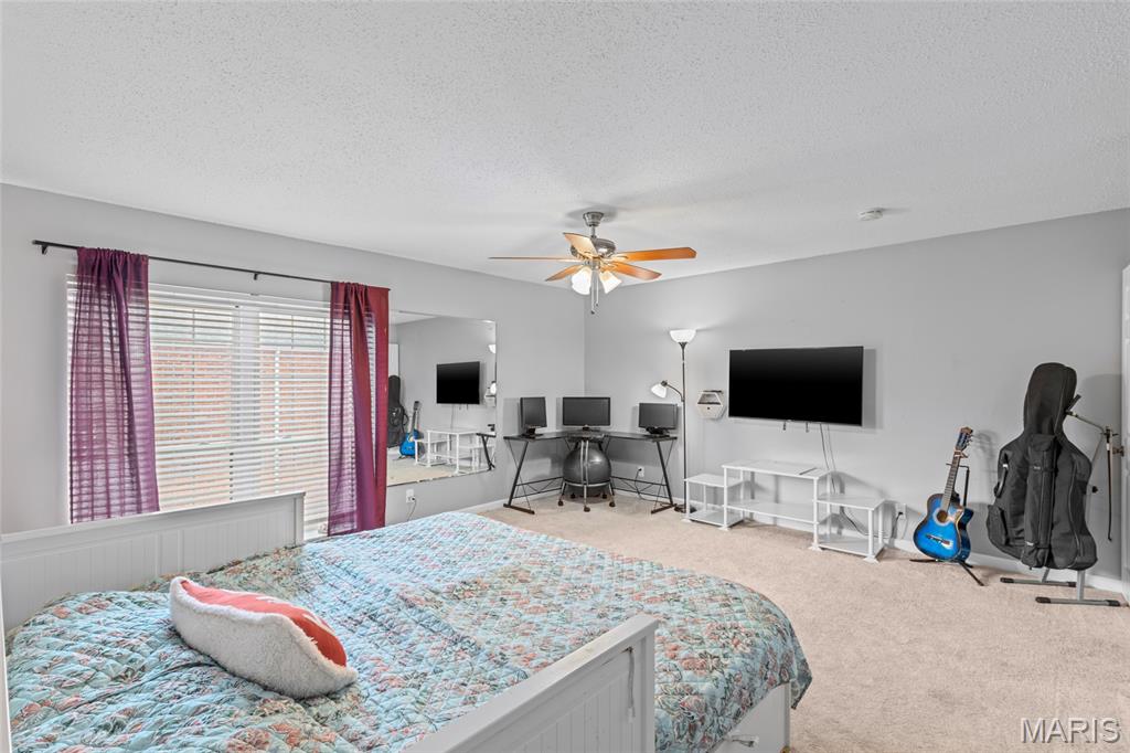 1026 Kehrs Mill Road, Unit 4 Ballwin, MO 63011 - Photo 22 of 30