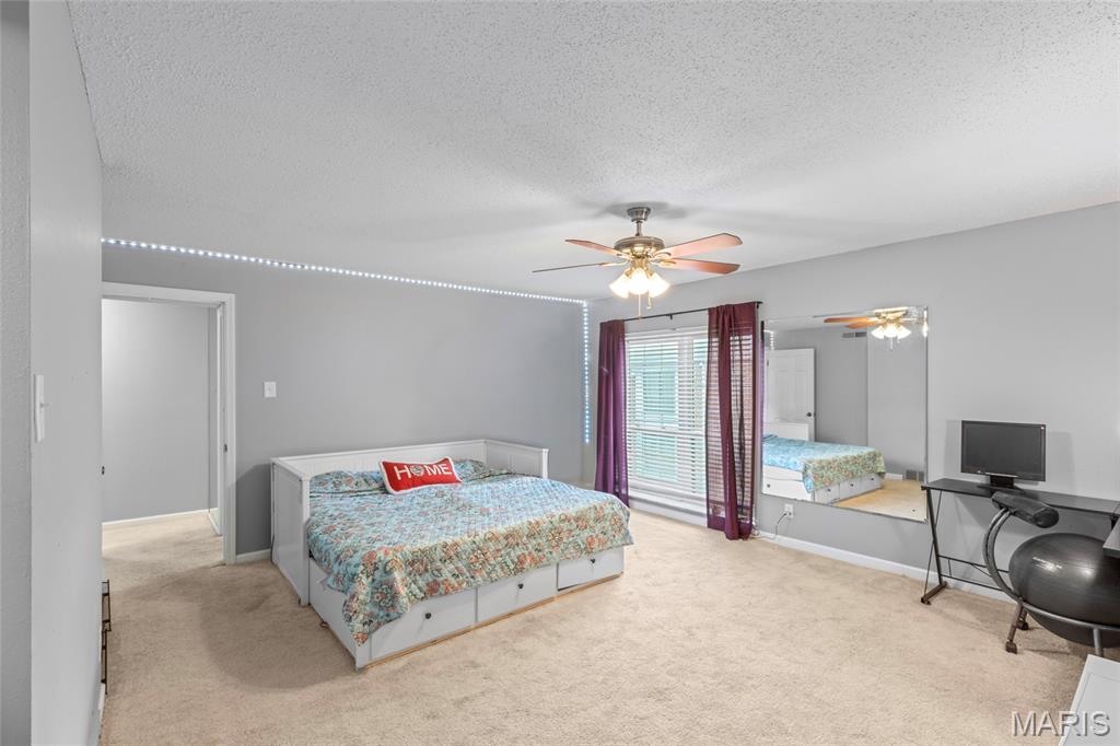 1026 Kehrs Mill Road, Unit 4 Ballwin, MO 63011 - Photo 23 of 30