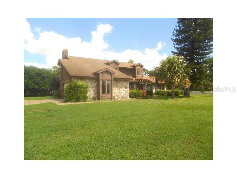 3753 Countryside Road Sarasota, FL 34233 - Photo 1 of 1 Exterior Front