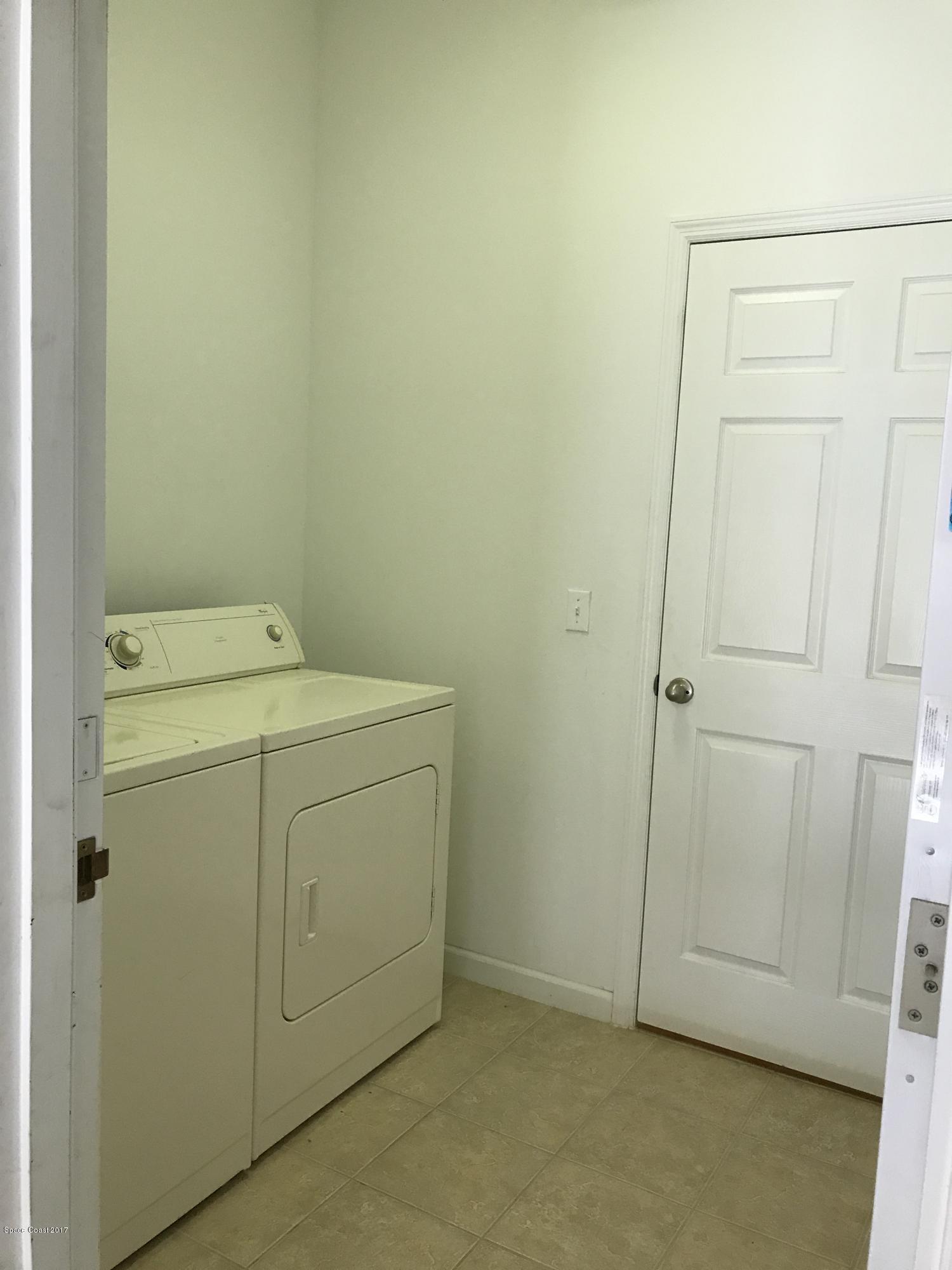 4026 Meander Place, Unit 208 Rockledge, FL 32955 - Photo 24 of 26 Laundry room