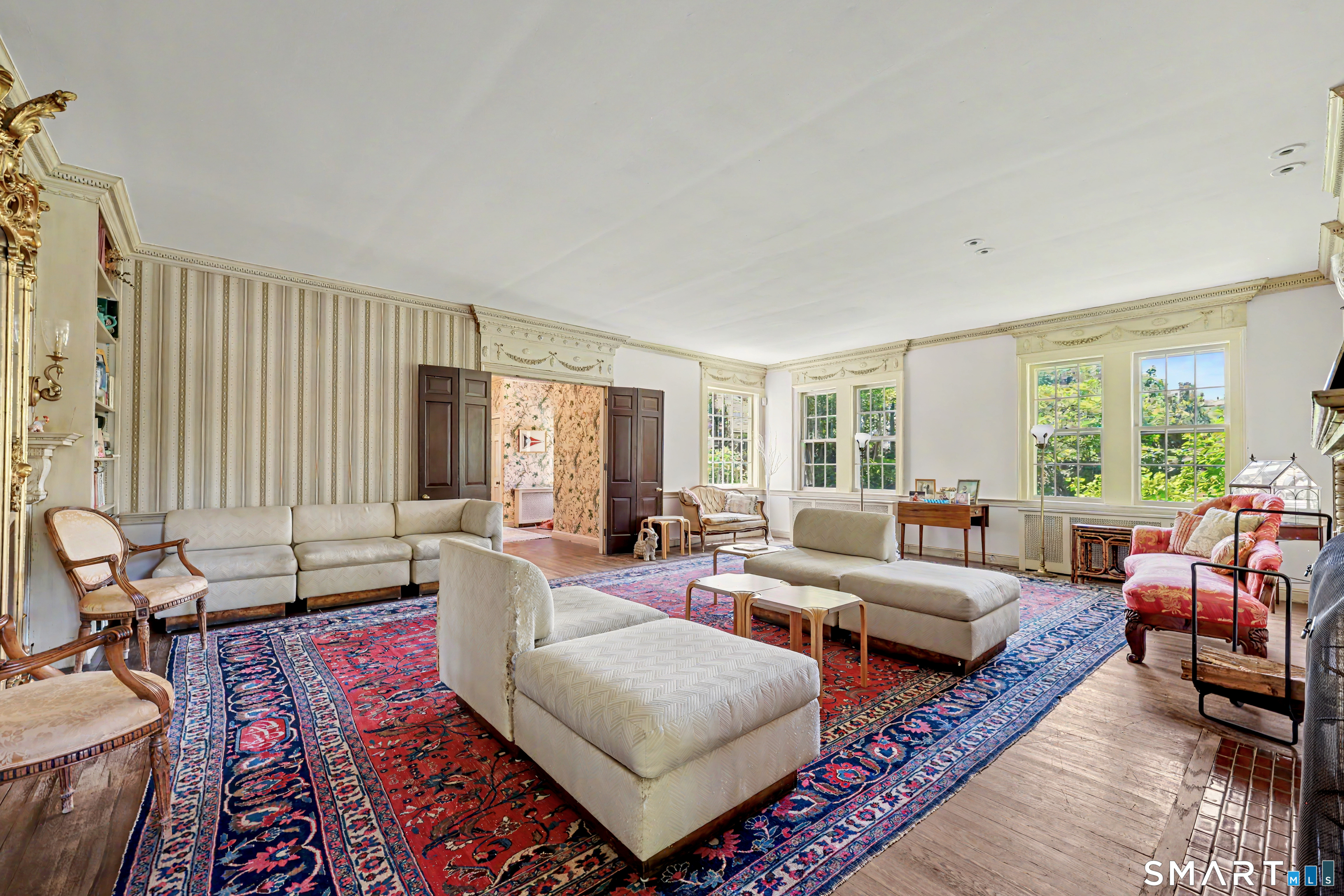 406 Harbor Road Fairfield, CT 06890 - Photo 13 of 38