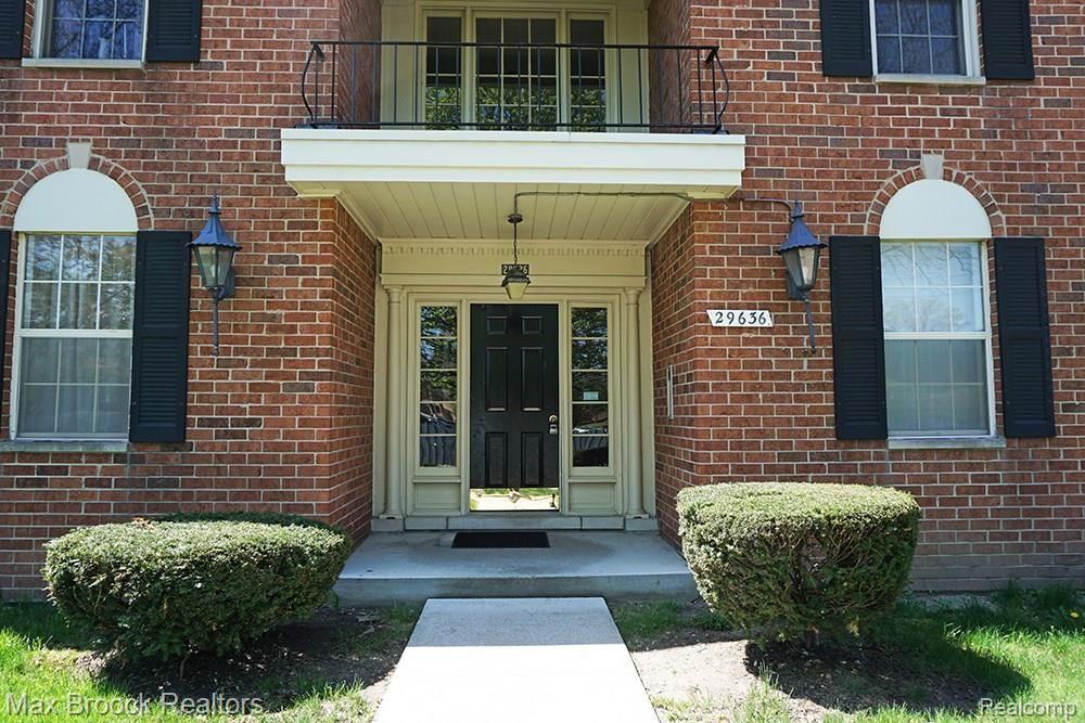 29636 Middlebelt Road Farmington Hills, MI 48334 - Photo 12 of 17