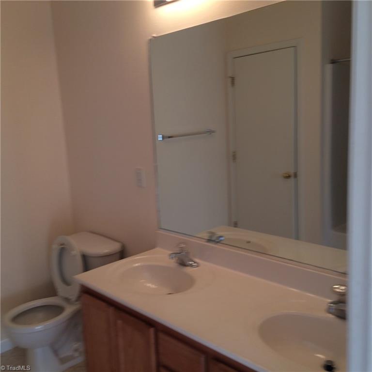 2987 Dillon Road High Point, NC 27260 - Photo 11 of 12 Gallery Image 11