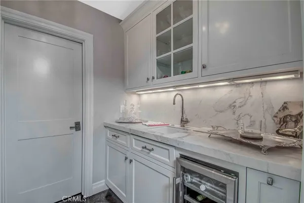 $44,000 | 255 Emerald Bay, Laguna Beach, CA 92651