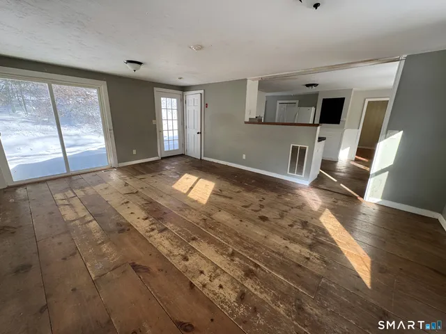 $265,000 | 1346 Highway 169, Woodstock, CT 06281