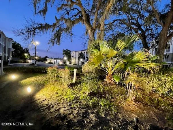 $1,520 | 8290 Gate Parkway West, Unit 1314, Jacksonville, FL 32216