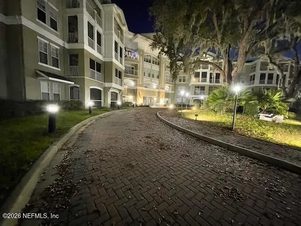 $1,520 | 8290 Gate Parkway West, Unit 1314, Jacksonville, FL 32216