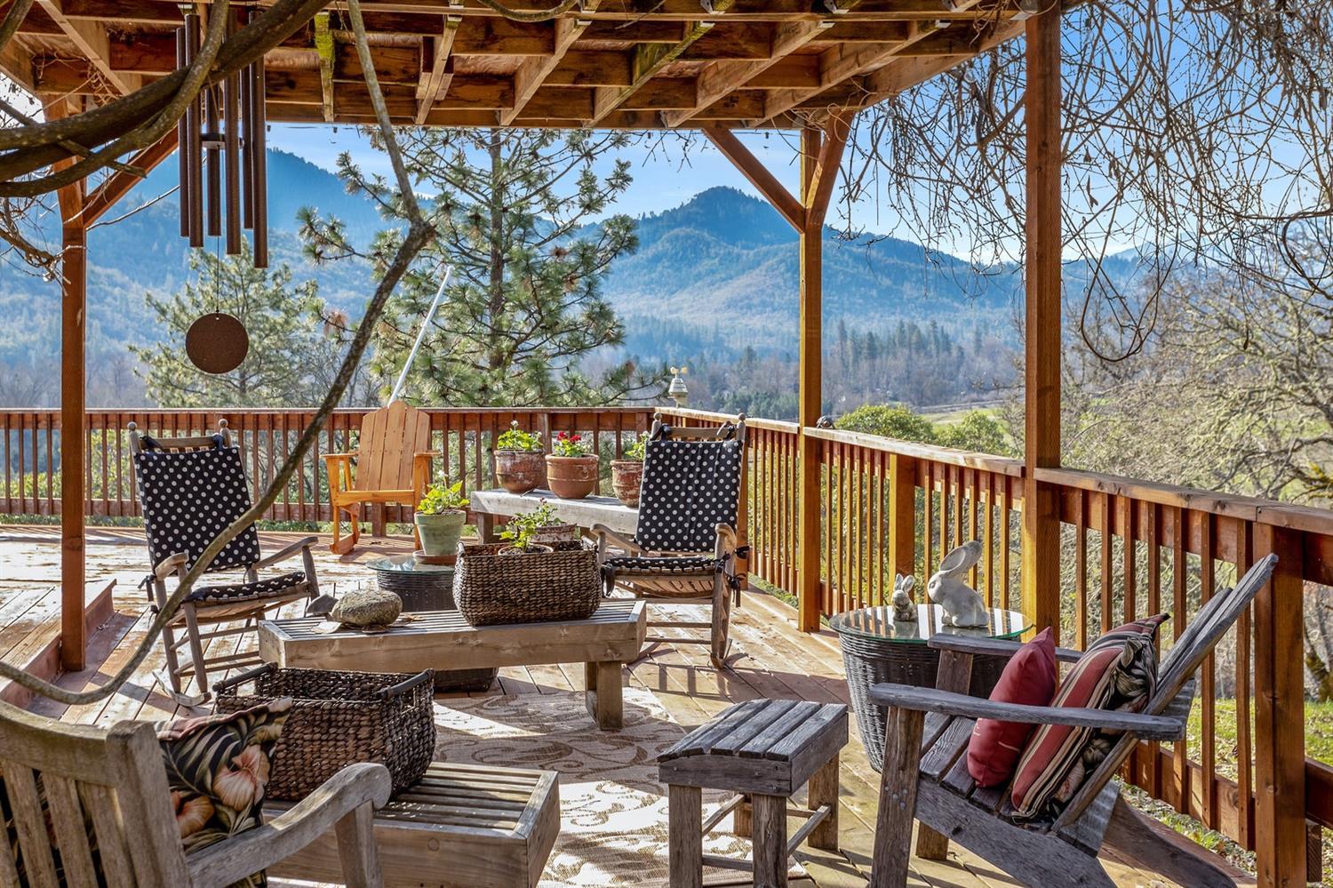 2012 North River Road Gold Hill, OR 97525 - Photo 6 of 35 Additional Photo