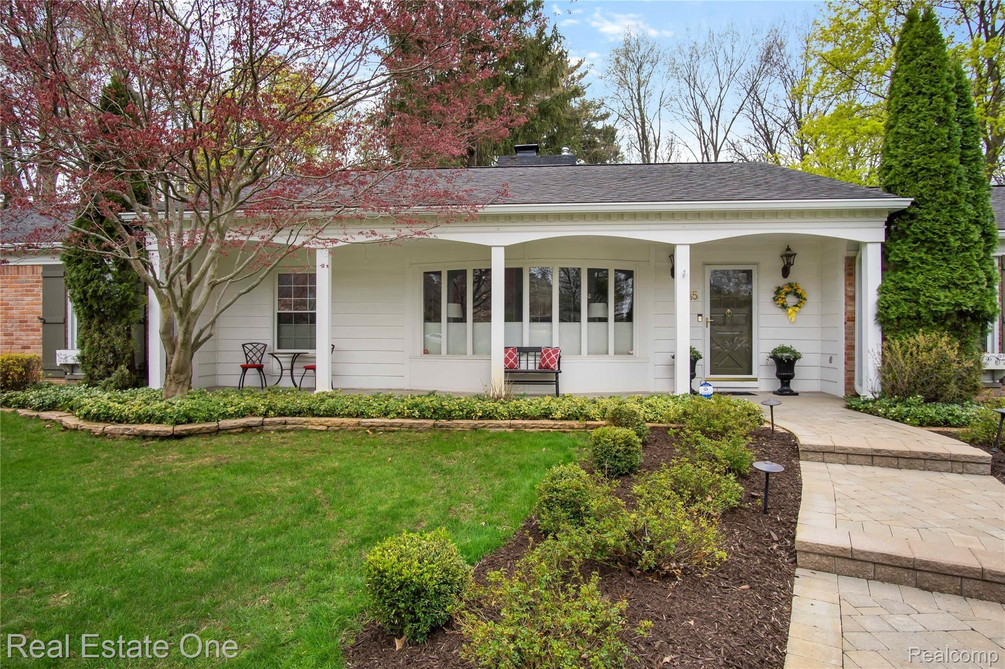 645 Cherry Tree Lane Rochester, MI 48306 - Photo 42 of 43 DSC04247.jpg