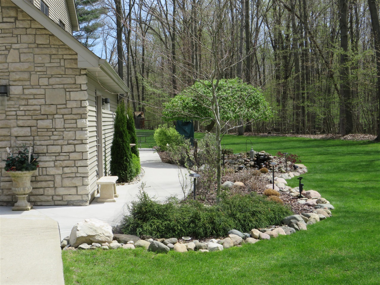 9593 Oakley Road St. Charles, MI 48655 - Photo 8 of 86