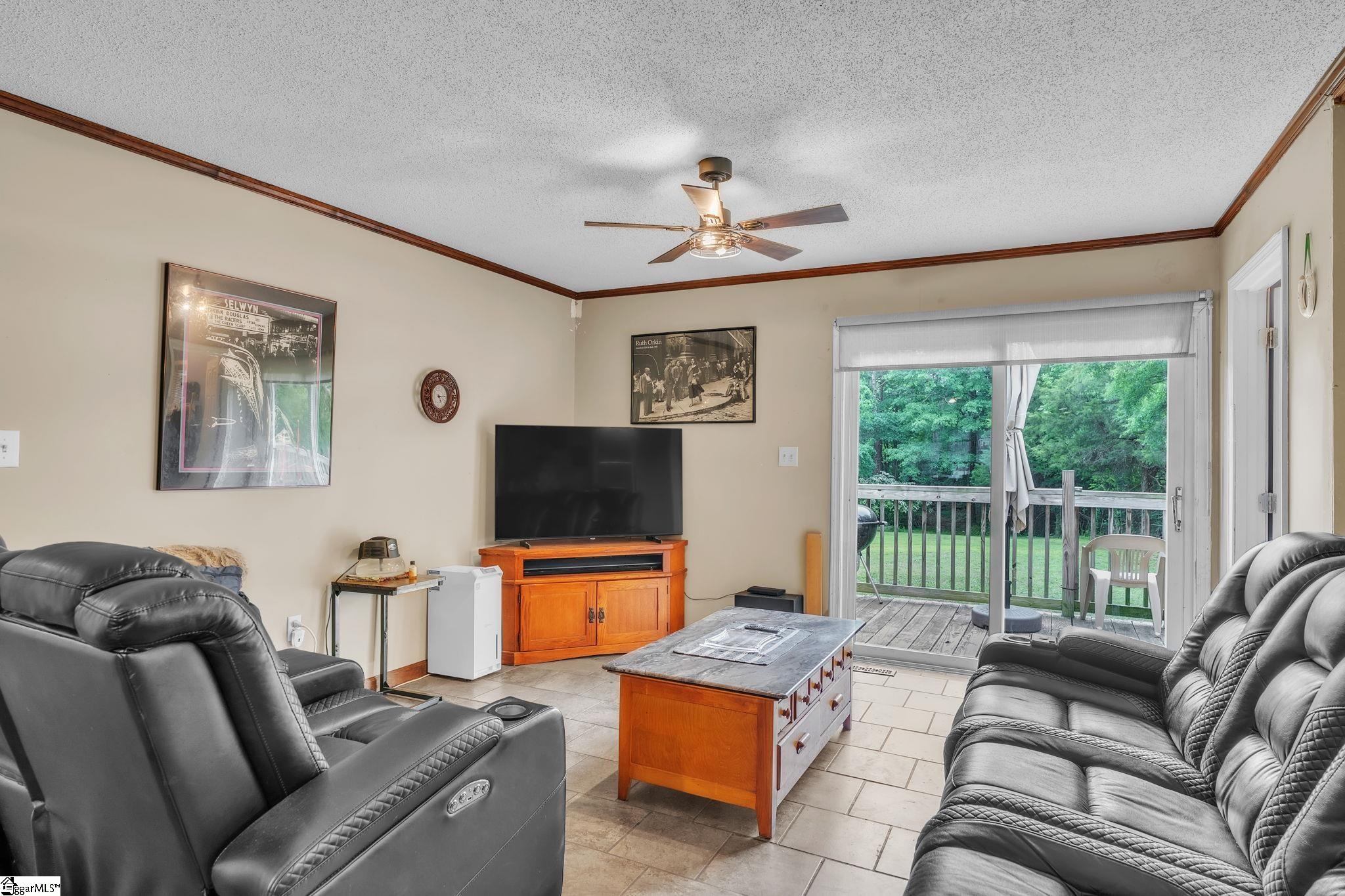 212 Seigler Road Pelzer, SC 29669 - Photo 12 of 39