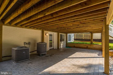 $1,850,000 | 5113 Newport Avenue, Bethesda, MD 20816