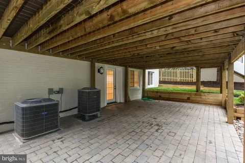 $1,850,000 | 5113 Newport Avenue, Bethesda, MD 20816