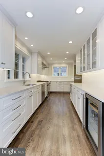 $1,850,000 | 5113 Newport Avenue, Bethesda, MD 20816