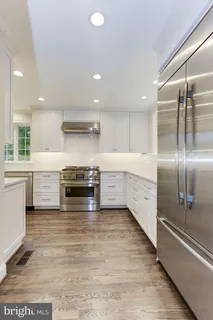 $1,850,000 | 5113 Newport Avenue, Bethesda, MD 20816