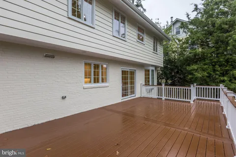 $1,850,000 | 5113 Newport Avenue, Bethesda, MD 20816