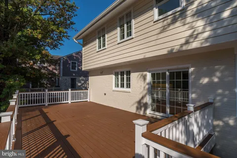 $1,850,000 | 5113 Newport Avenue, Bethesda, MD 20816