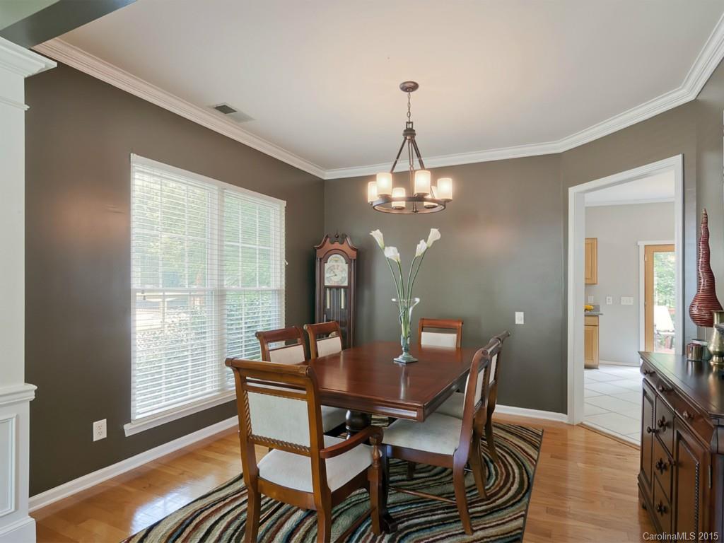 318 River Banks Road Matthews, NC 28105 - Photo 6 of 24 Gallery Image 6