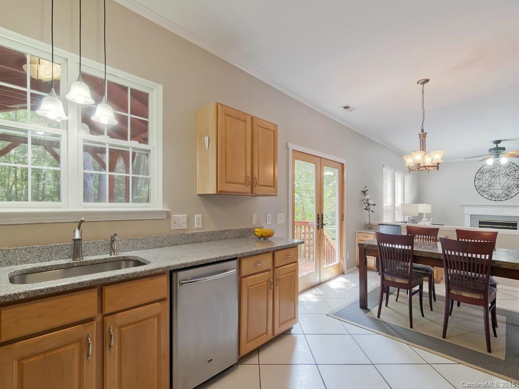 318 River Banks Road Matthews, NC 28105 - Photo 7 of 24 Gallery Image 7