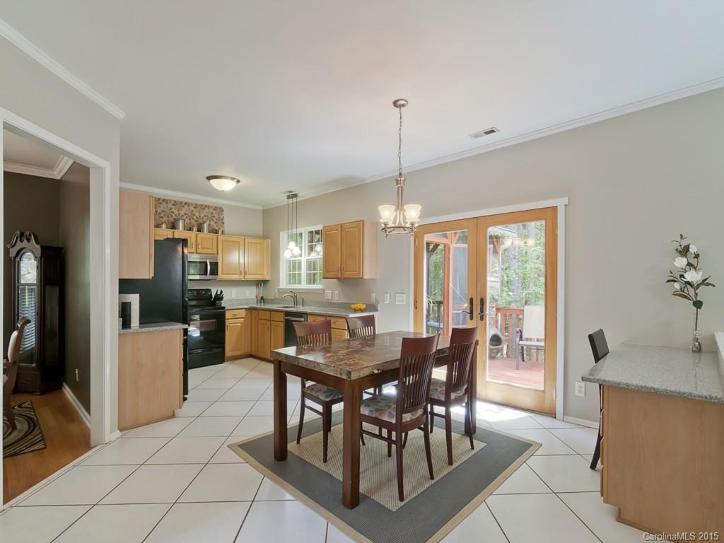 318 River Banks Road Matthews, NC 28105 - Photo 10 of 24 Gallery Image 10