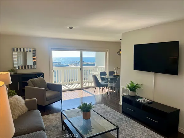 $5,150 | 630 The Village, Unit 116, Redondo Beach, CA 90277