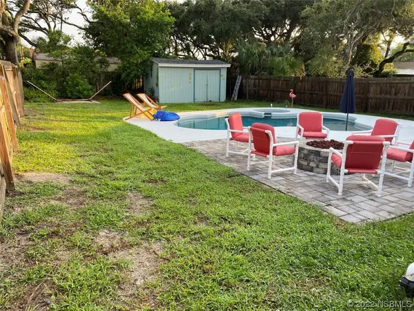 $3,800 | 824 11th Avenue, New Smyrna Beach, FL 32169