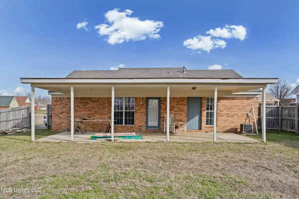 $195,000 | 129 Muscadine Drive, Senatobia, MS 38668