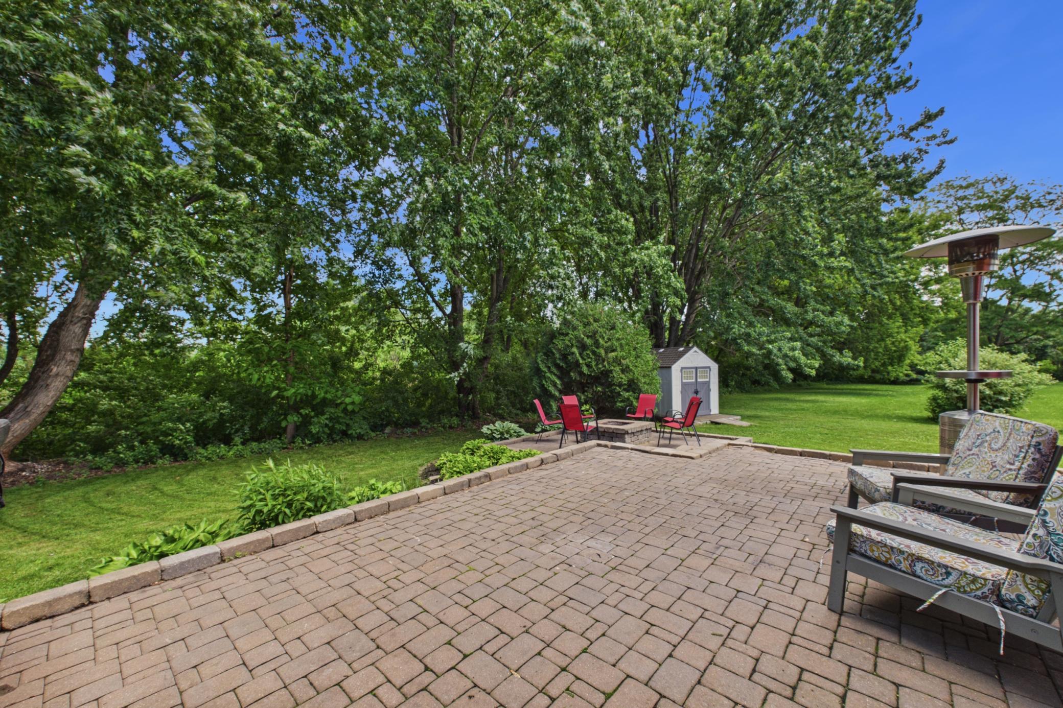 2208 Grimm Road Chaska, MN 55318 - Photo 24 of 31