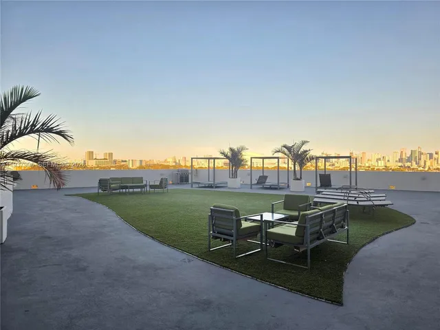 $2,250 | 1 Glen Royal Parkway, Unit 1003, Miami, FL 33125