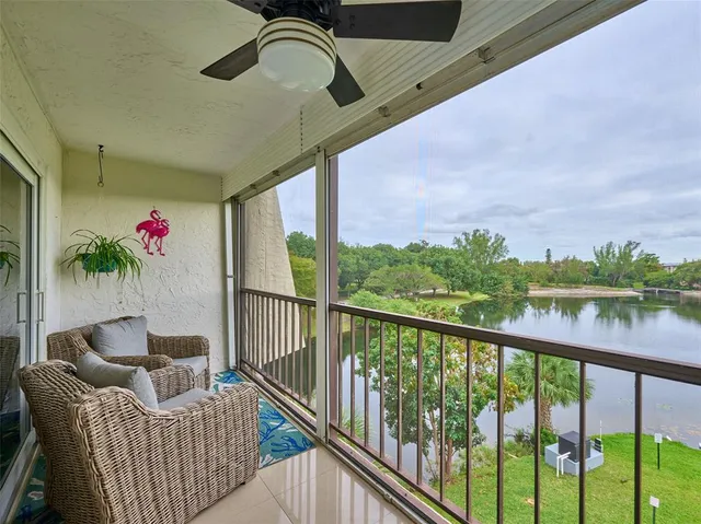 $170,000 | 6020 Northwest 44th Street, Unit 401, Lauderhill, FL 33319